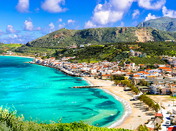 Erstaunliche Aussicht auf Kalyves Bay und die Küste