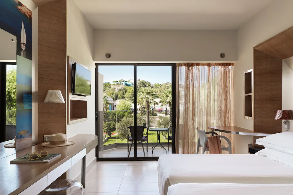 Esperos Palace Resort