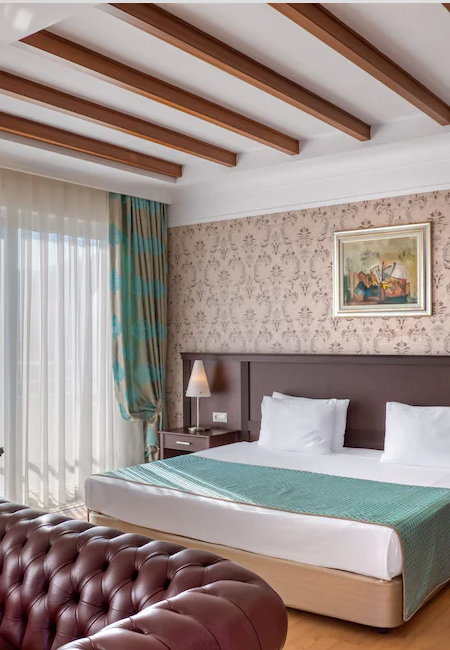 Porto Bello Hotel Resort & Spa