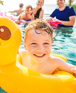 חופשות משפחתיות לקוס