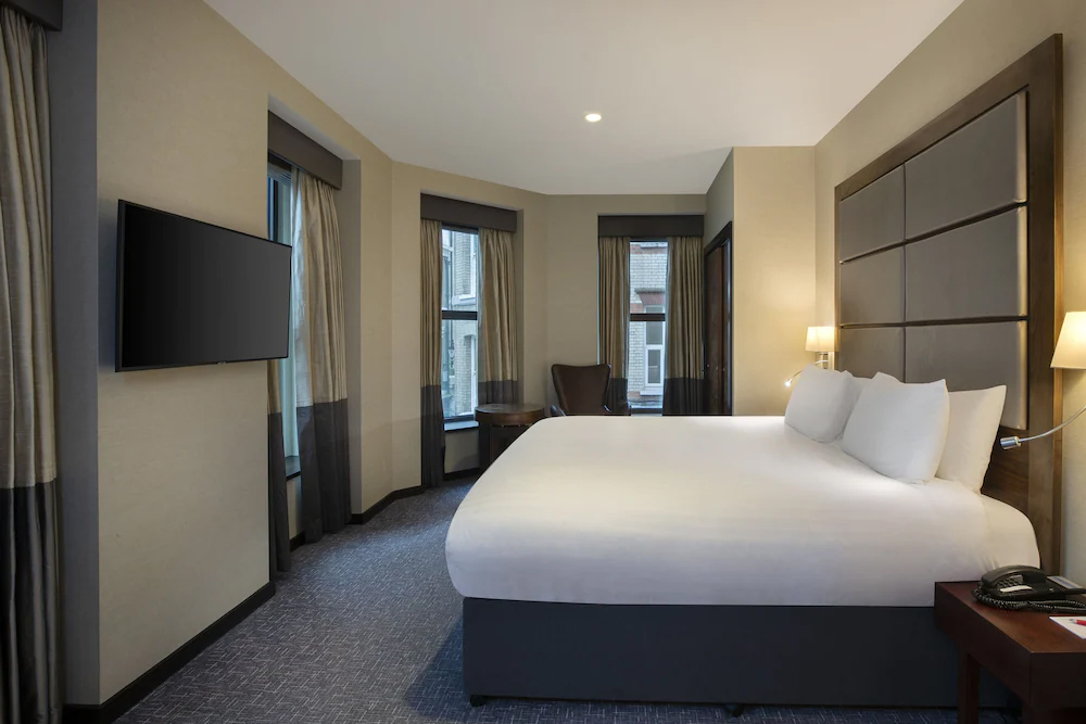 Leonardo Royal London St Paul's