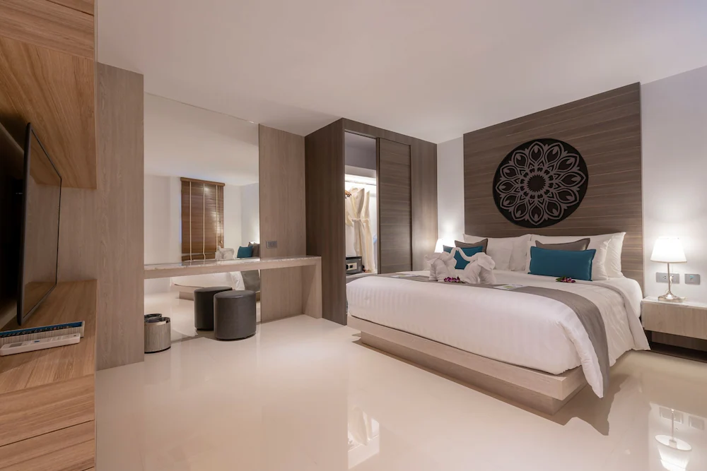 Kudo Hotel SHA Extra Plus