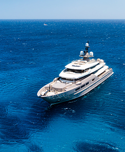 חופשות יוקרתיות לסנטוריני