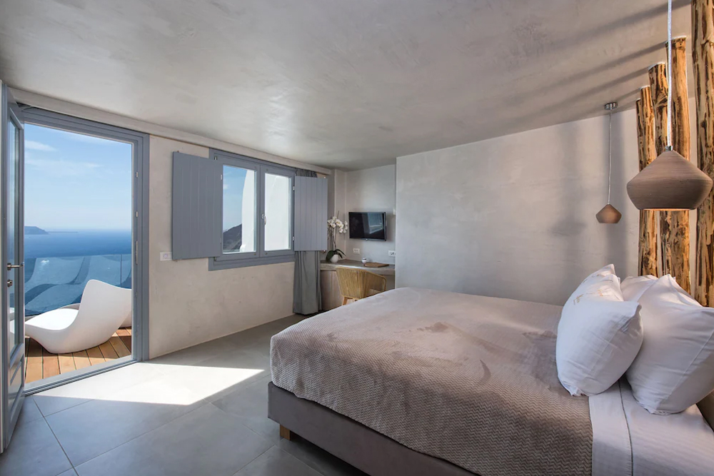 Athina Luxury Suites