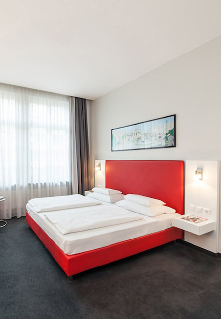 Select Hotel Berlin Checkpoint Charlie